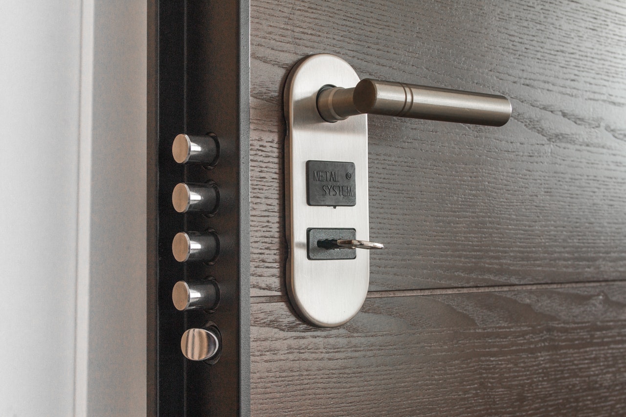 door-handle-key1